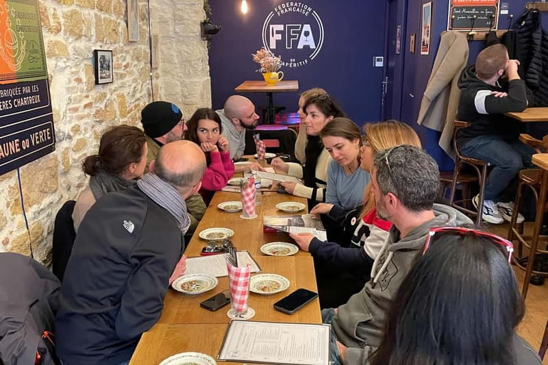 Lyon: Guided Food Tour with Tastings - Savory stops: charcuterie, cheese, pizza, and burgers