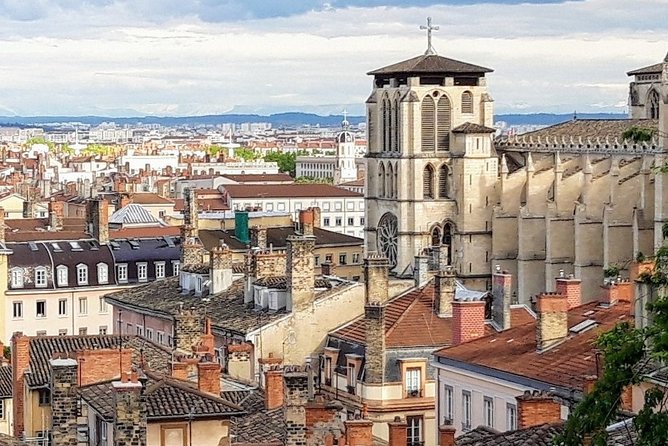 Lyon Highlights & Secrets Walking Guided Tour (small group) including Funicular - Why this tour works as a first look at Lyon