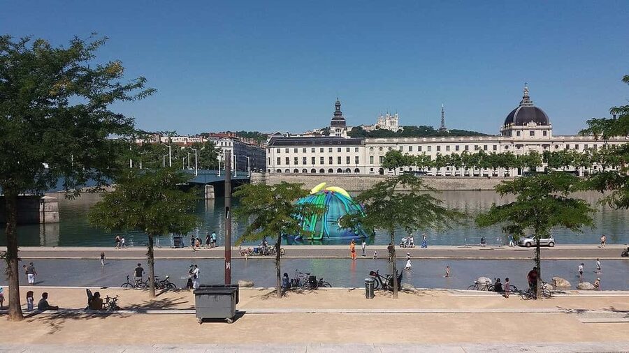 Lyon: Old District Private Guided Walking Tour - A taste of Lyon’s food culture without a full food tour