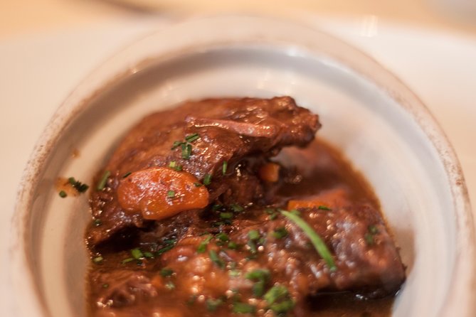 Lyon Old Town Food Tour with 6 French Delicacies & Fine Wine - Medieval Vieux Lyon, traboules, and a useful history lesson