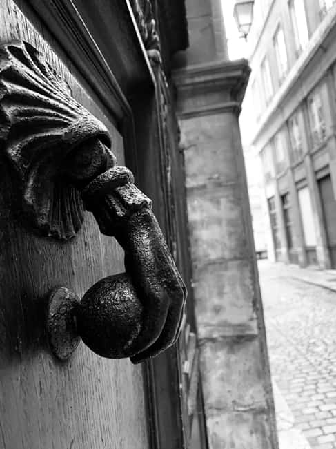 Lyon: Private Walking Tour of "Traboules" in the Old Town - Why the traboules are more than shortcuts