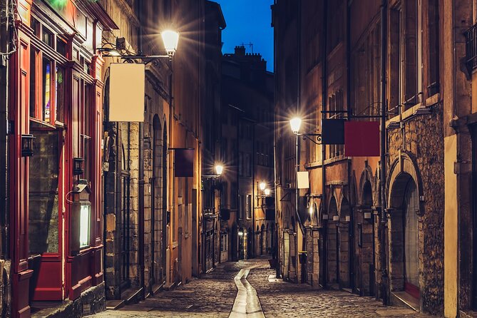 Lyon Sunset Food Tour – A Full Taste of France by Do Eat Better - Saint-Jean Cathedral and the First Glass of Wine