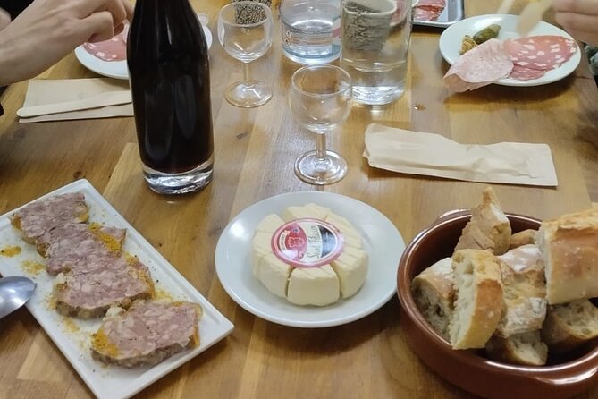 Lyon Sunset Food Tour – A Full Taste of France by Do Eat Better - Traboules, Then a Traditional Quenelle