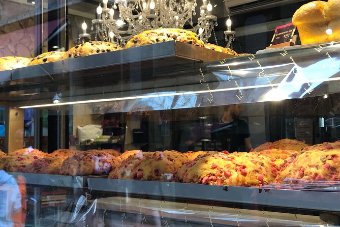 Lyon Sunset Food Tour – A Full Taste of France by Do Eat Better - Rue Saint-Jean and the Pink Praluline