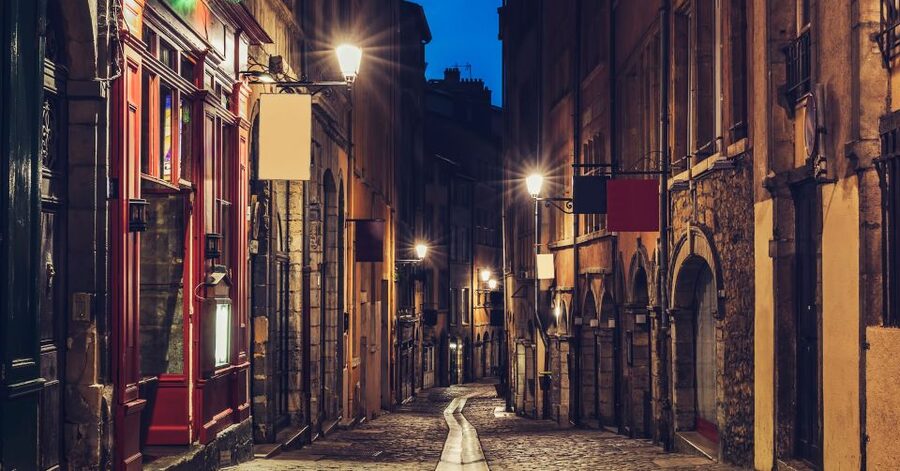 Lyon Sunset Food Tour: Full Meal of Lyon’s Best Bites - The cheese stop and its small limitation