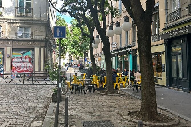 Lyon Walking Tour: Explore Top Sights & Hidden Gems - Starting at Grand Hôtel-Dieu