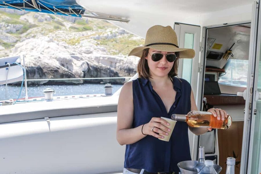 Marseille: Calanques Catamaran Cruise, Picnic, & Swimming - Sormiou from the sea
