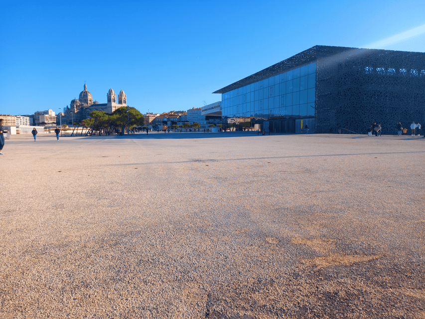 Marseille: Essential Guided Walking Tour of the City - The Old Port and its working identity