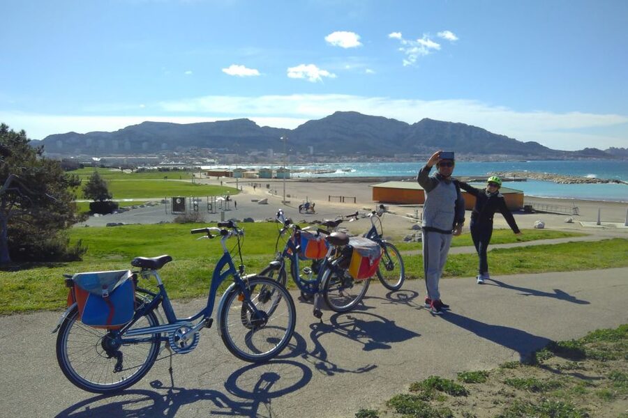 Marseille: Full-Day Guided E-Bike Coast & Calanques Tour - What the tour does not cover