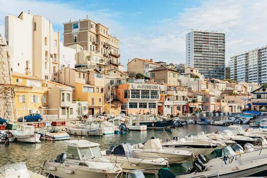 Marseille: Guided Off-the-Beaten-Path Neighborhood Walk - Bompard, Vauban, and Roucas Blanc by foot