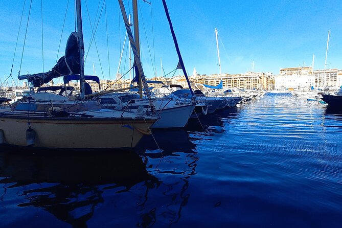 Marseille Guided Tour for 2.5 Hours with a Bilingual Local Guide - What the guide adds to the experience