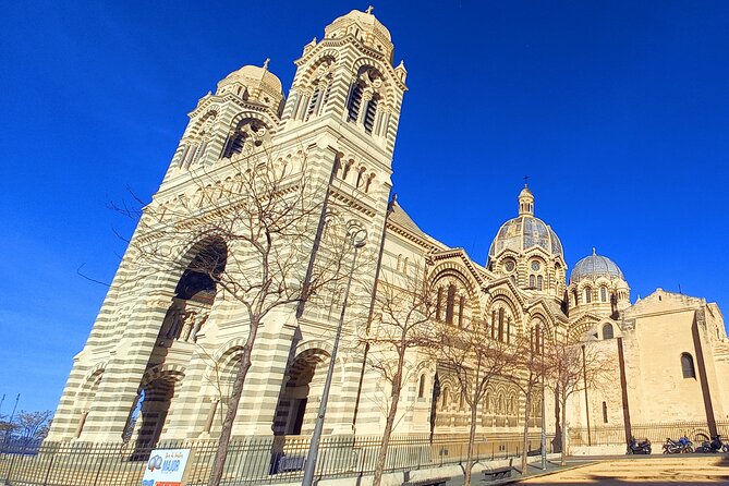 Marseille Guided Tour for 4 Hours with a Bilingual Local Guide - What Charles adds to the experience