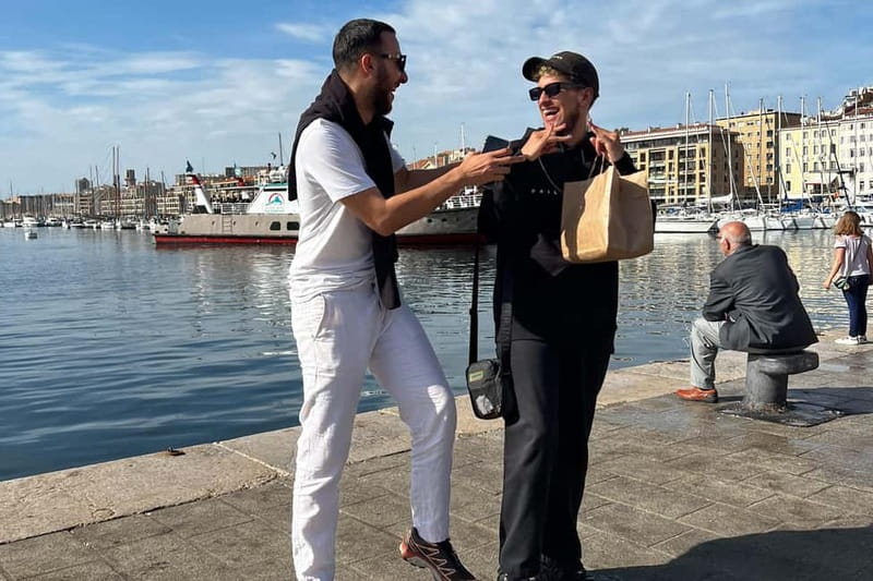 Marseille: No-Diet Club Local Food Tasting and Walking Tour - Tunisian food and Marseille’s wider identity
