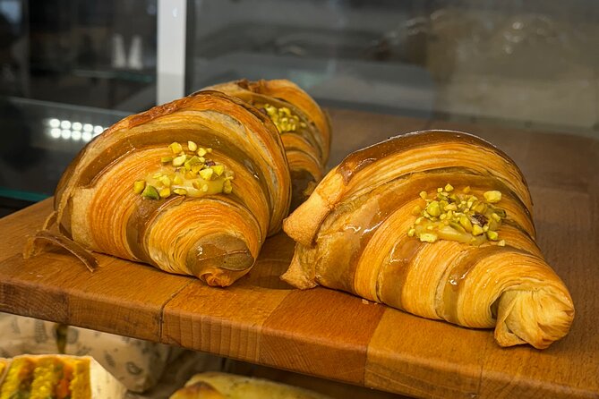 Marseille's Sweetest Bites: Pastry & Chocolate Food Tour - Patisseries, croissants, and éclairs