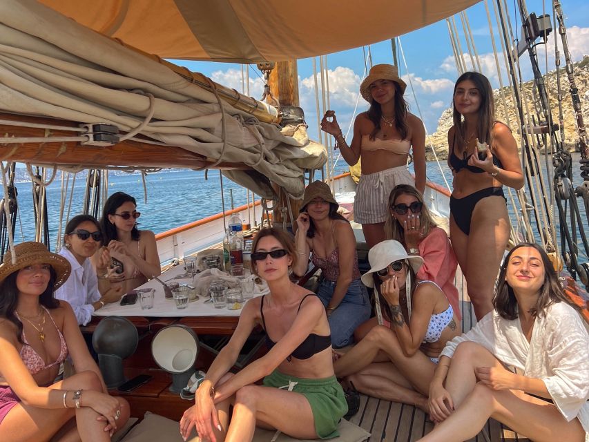 Marseille: Sailing Day Cruise with Lunch - Swimming and snorkeling in Mediterranean water