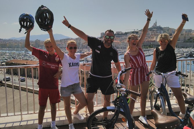 Marseille Shore Excursion: Half Day Tour of Marseille by Electric Bike - What the guide adds to the ride