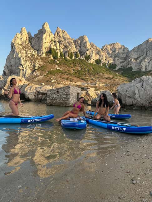 Marseille: stand-up paddle tour - discover the calanques - Paddling past La Maronaise and the Goudes coast