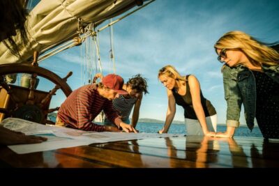 Sunset Sailing Cruise with Dinner and Drinks