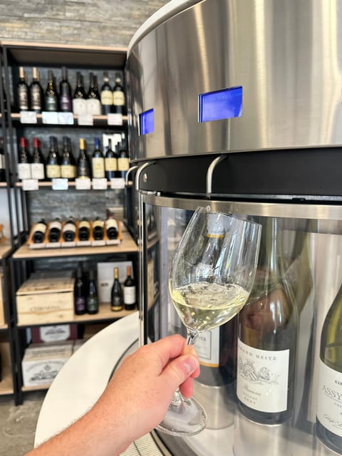 Marseille: Tailored Wine Tasting Experience in Top Wine Shop - A realistic look at the timing and pace