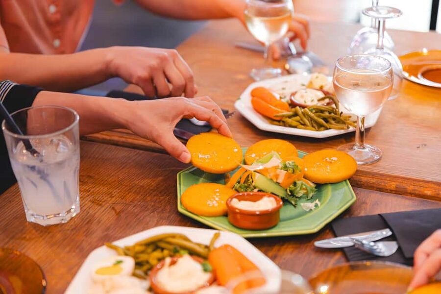 Marseille: Walking Food Tour with Full Meal - Group Size, Pace, and Comfort
