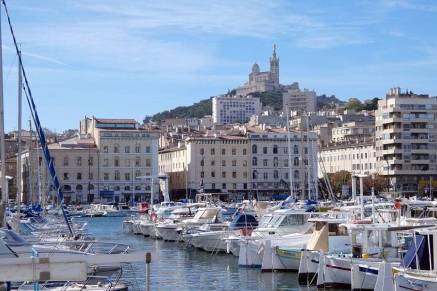 Marseilles: Private Custom Tour with a Local Guide - Seeing monuments and museums from the outside