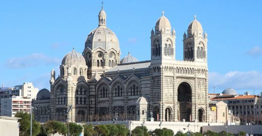 Marseilles: Private Custom Tour with a Local Guide - Starting in central Marseille