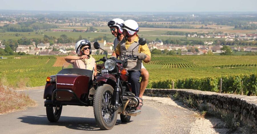 Meursault: Tour of the Vineyards on Motorbike with Sidecar - Leaving Meursault for Saint Christophe hill