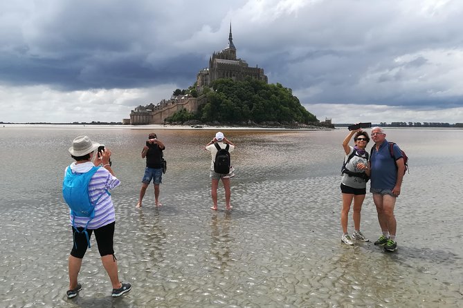 Mont-Saint-Michel bay walk - Quicksand, mud, and the fun part of the walk
