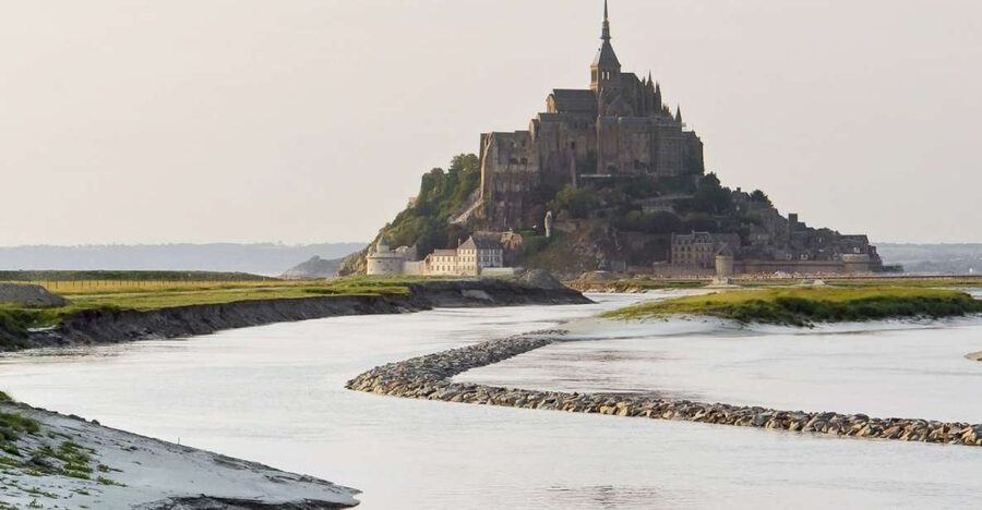 Mont Saint-Michel & Chateaux Country 3-Day Tour from Paris - Why this three-day route works, and where it strains