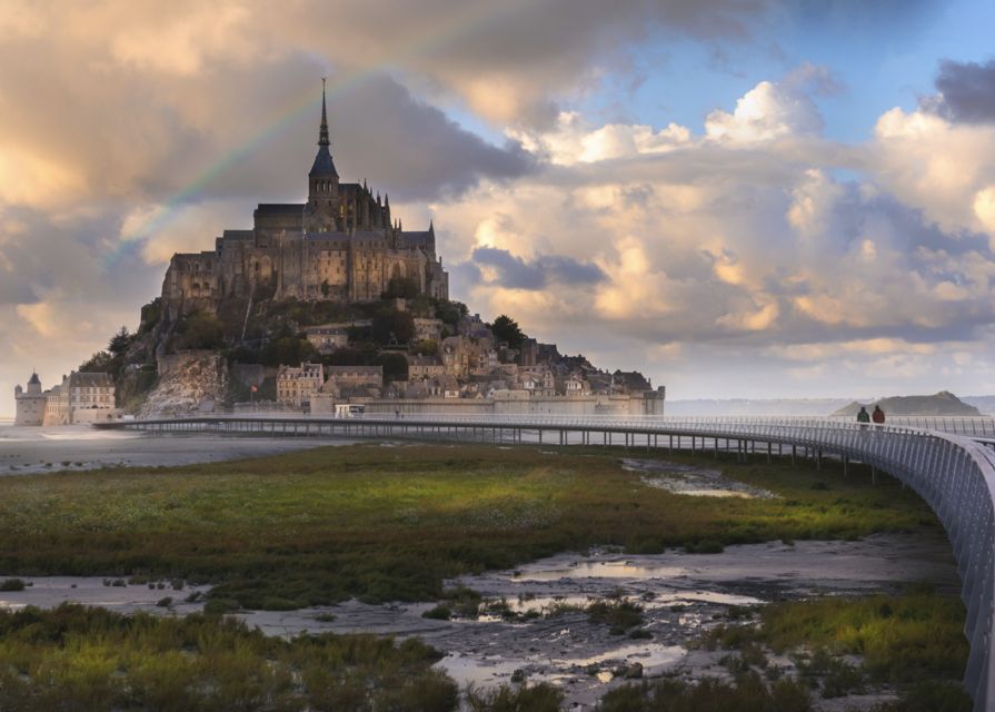 Mont-Saint-Michel: Private Guided Tour with Abbey Entrance - Meeting at Porte de l’Avancée