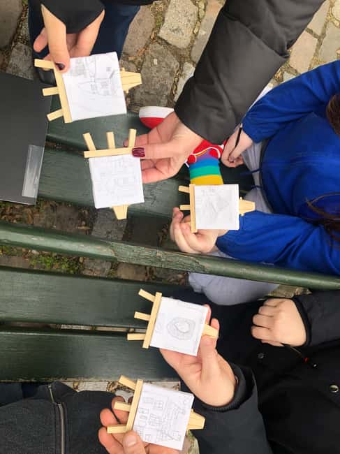 Montmartre for Art Lovers - Walking tour with Expert Guide - Le Passe-Muraille and Square Suzanne Buisson
