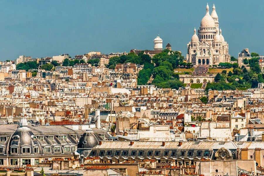 Montmartre & Sacré Coeur: 2.5-Hour Walking Tour - What the guide adds to the route