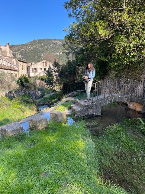 Montpellier: St. Guilhem le Désert and Moureze Day-Trip - A peaceful lunch beside Salagou Lake