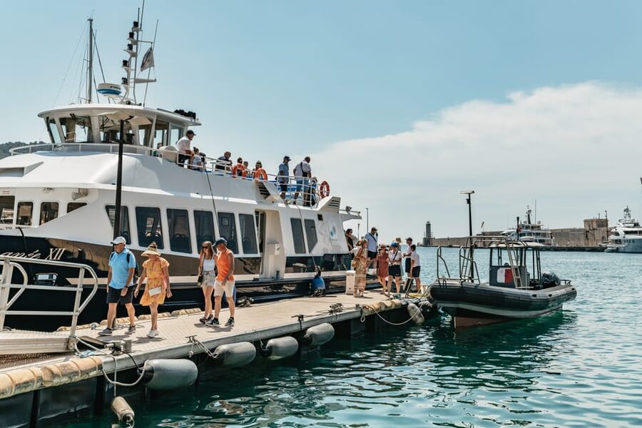 Nice: 1-Hour Sightseeing Cruise to Villefranche Bay - Is $33 good value for one hour?