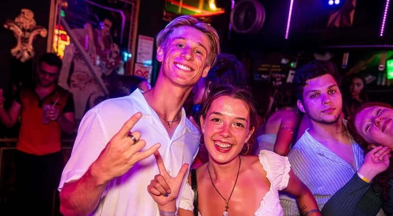 Nice: Bar/Pub Crawl with Free Shots and VIP Entry - Should you book the Nice bar crawl?