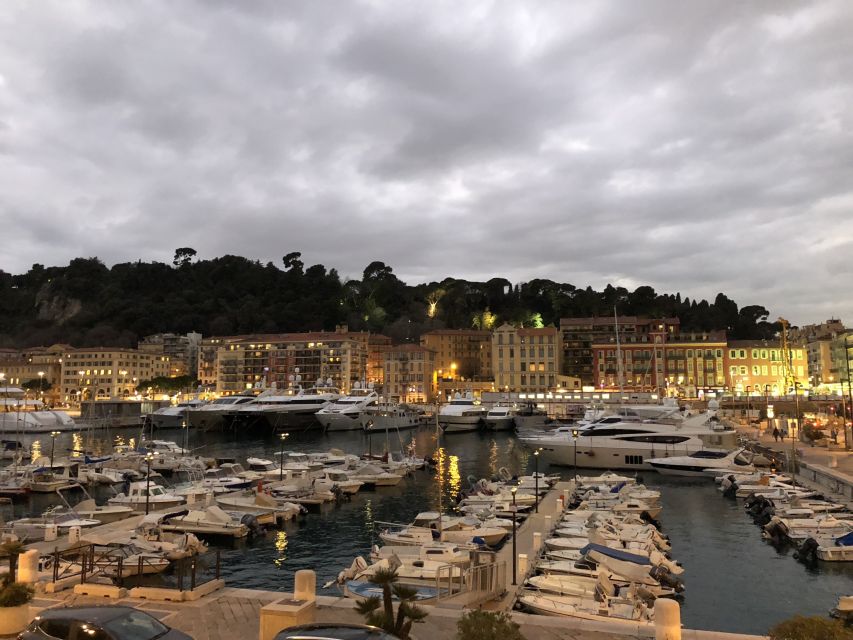 Nice: Evening Food and Wine Tour - Six to eight stops, with plenty to eat