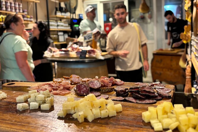 Nice Food Tour: Food Tastings & Local Wine Experience in Nice - Cheese, cured meats, and local wine
