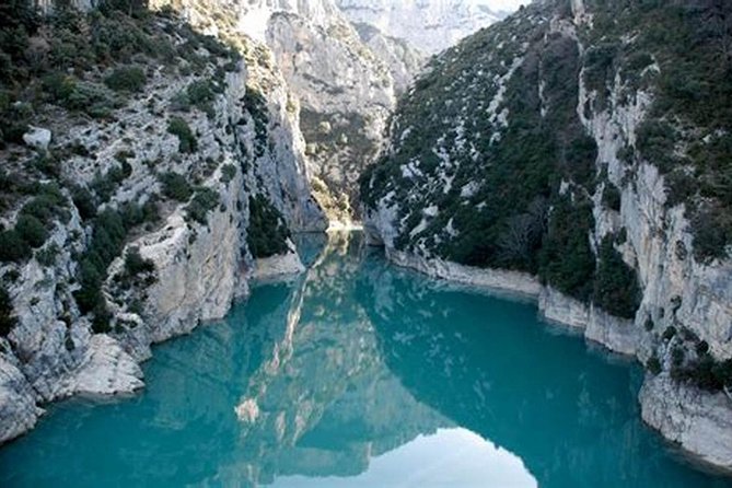 Nice: Gorges of Verdon and Fields of Lavender Tour - Sainte-Croix Lake and the final stretch