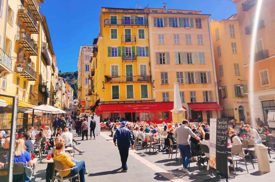 Nice Old Town and Castle Hill: Guided Cultural Walking Tour - The climb to Castle Hill