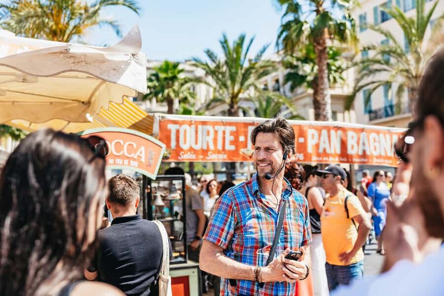 Nice: Old Town & Castle Hill Informative Guided Walking Tour - Walking into Vieux Nice