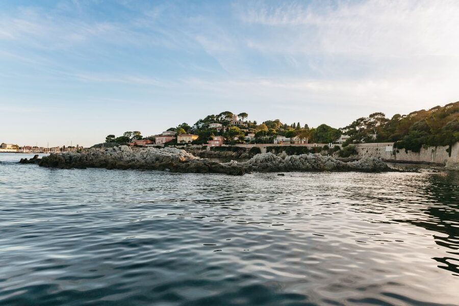 Nice: Private Sunset Tour on Solar Powered Boat - Practical details for a smooth evening
