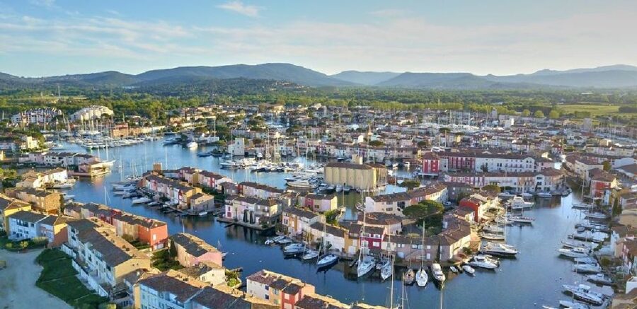 Nice: Saint-Tropez & Port Grimaud Full-Day Sightseeing Tour - Port Grimaud’s canals and colorful houses