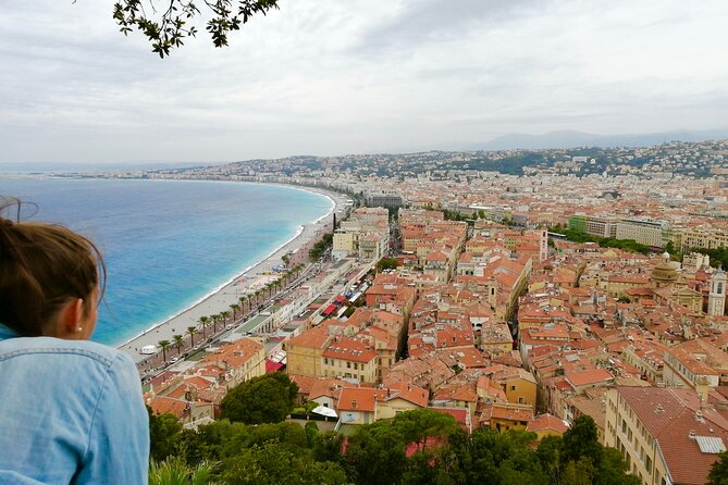 Nice Small-Group Old Town & Castle Hill Cultural Walking Tour with a Local Guide - Sainte-Réparate Cathedral and Nice’s Italian baroque style