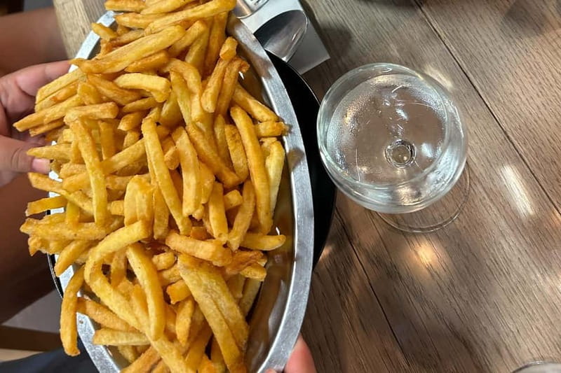 No Diet Club : Bordeaux Food Tour in Bordeaux center ! - Hygiene and practical comfort