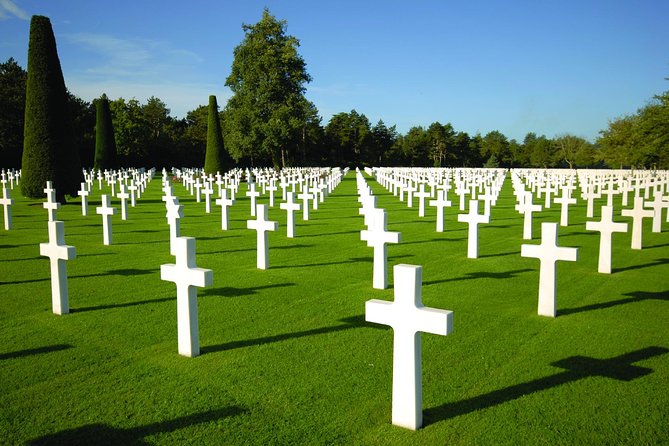 Normandy American & British DDay Beaches Halfday Tour from Bayeux - Omaha Beach: the emotional center of the afternoon
