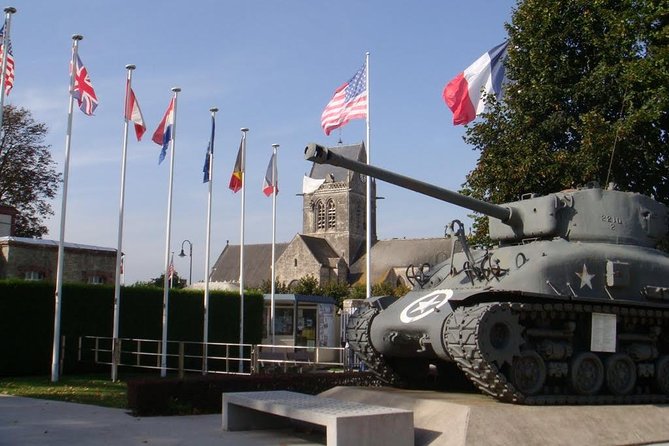 Normandy American D-Day Experience (From Bayeux Station) - What this Bayeux D-Day tour gets right