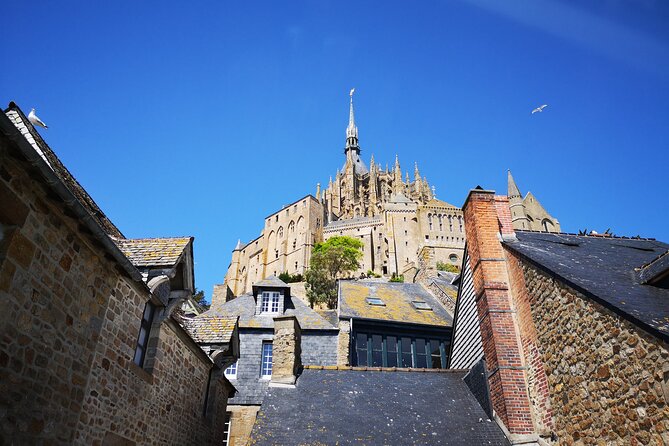 Normandy - Mont Saint-Michel Full Day Tour from Bayeux - Crowds, tides, and the rhythm of the visit