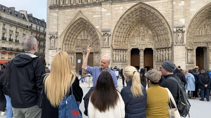 Notre-Dame Cathedral Exterior & Latin Quarter Guided Tour - St. Séverin, a Gothic church worth your attention