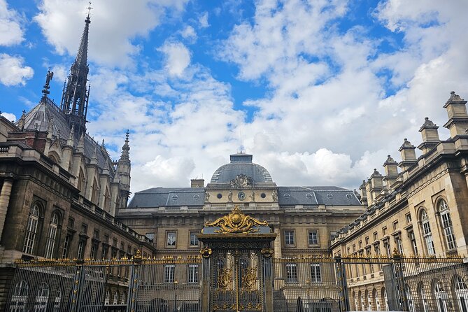 Notre Dame Outdoor Walking Tour and Entrance to Sainte Chapelle - What this Paris tour really includes