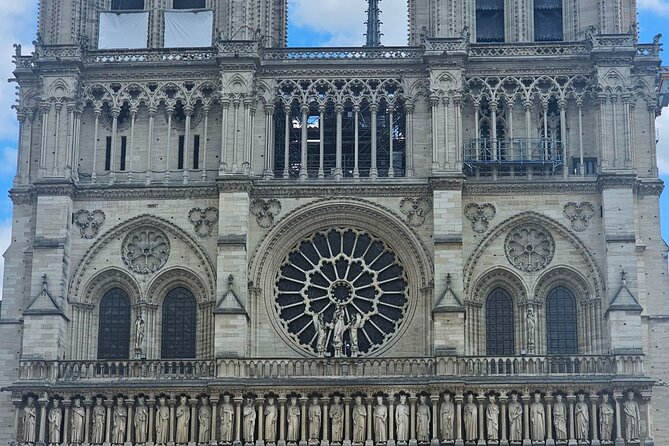 Notre Dame Outdoor Walking Tour and Entrance to Sainte Chapelle - Is $79.81 a fair price?